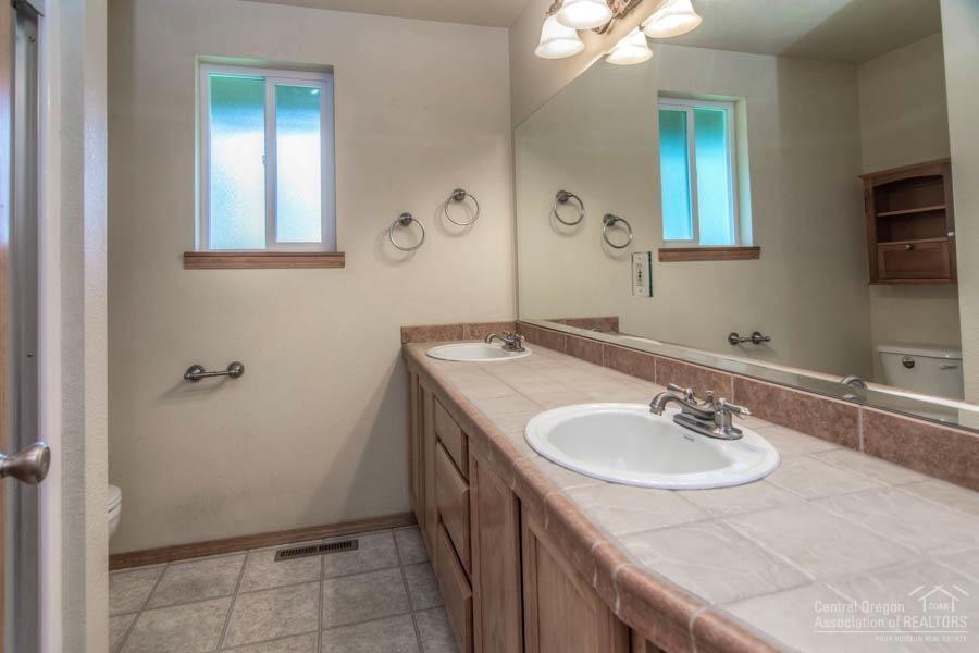 Deschutes RiverWoods - Residential