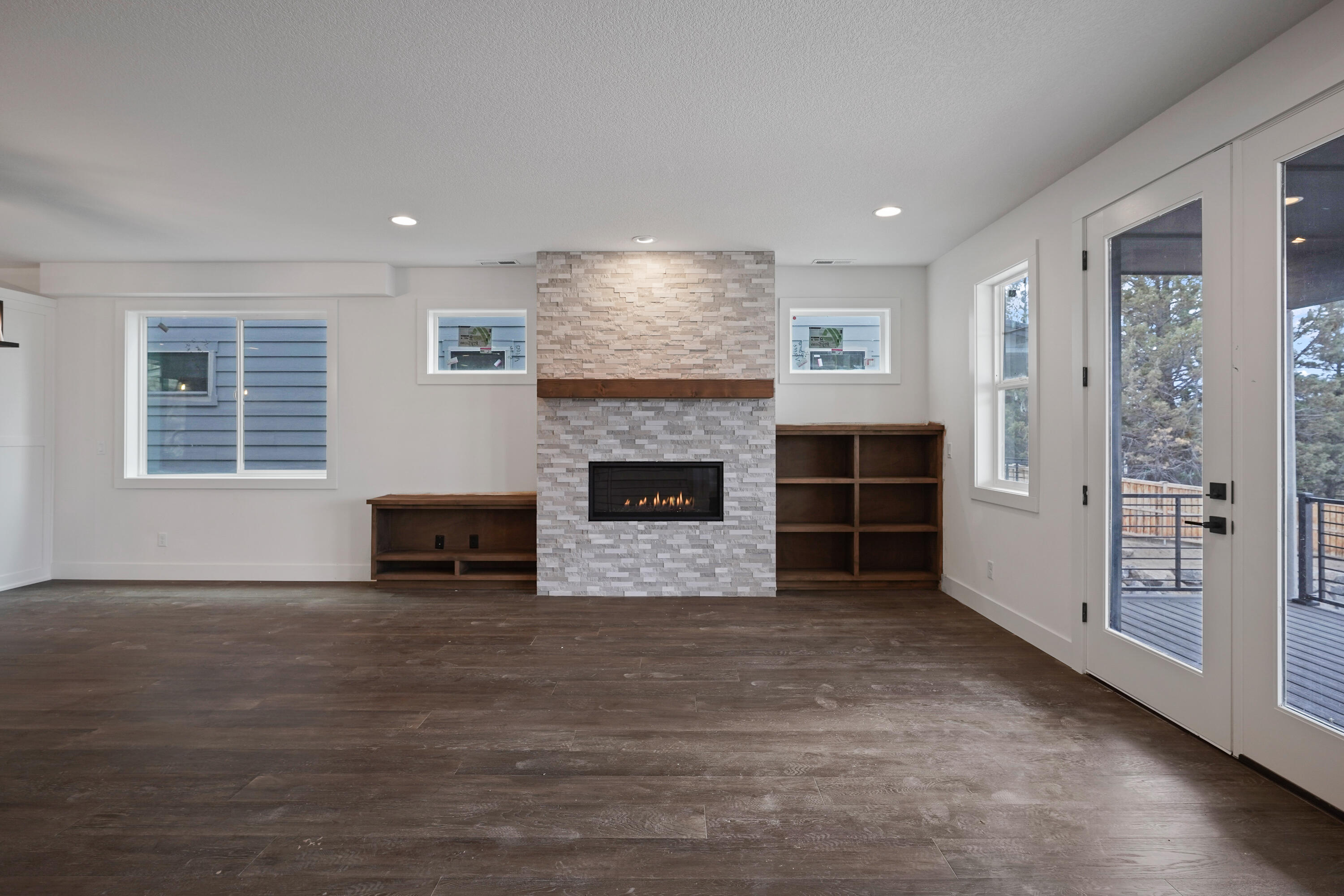 Marken Summit - Residential