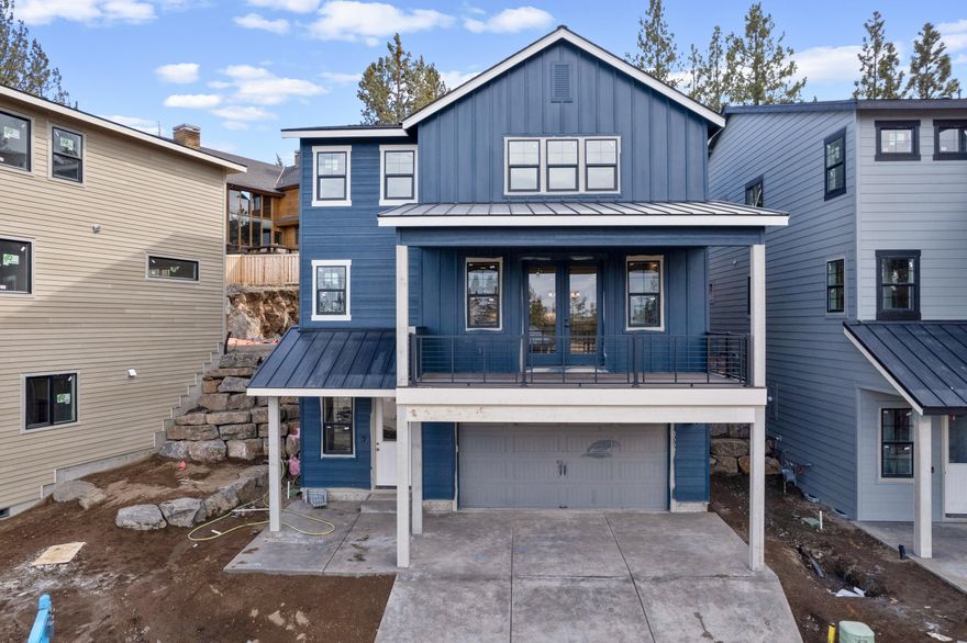 Situated on Bend's West side in the new Marken Summit neighborhood, located near shopping, schools and restaurants. This Northwest Modern style home features a creative selection of finishes and an efficient floor plan fit for any buyer. Enjoy the impressive top floor primary suite featuring large walk in closet, tiled shower, and double vanities. Also on the top floor you will find 2 other bedrooms and loft space. The kitchen features custom cabinets, slab quartz countertops, and stainless steel appliances. 2 car garage. Earth Advantage Certified and built by Stone Bridge Homes NW.