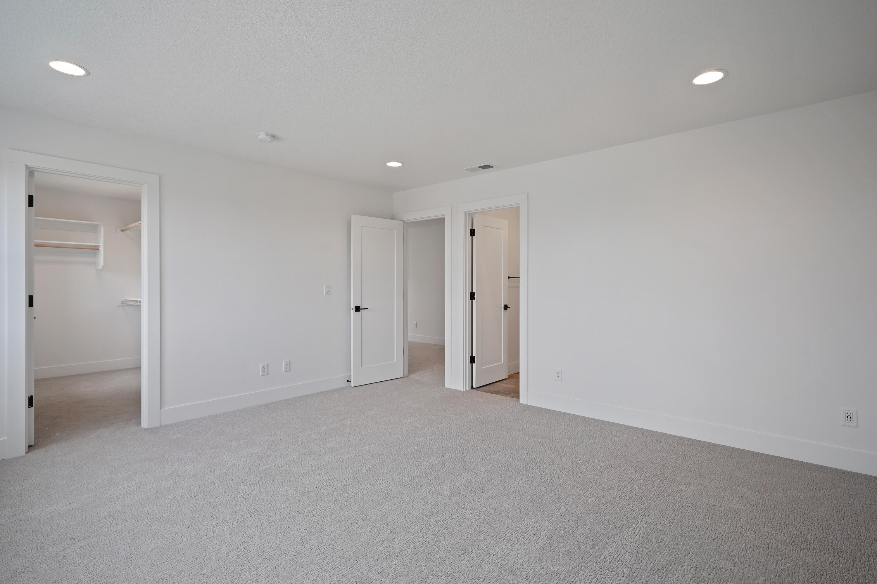 Marken Summit - Residential