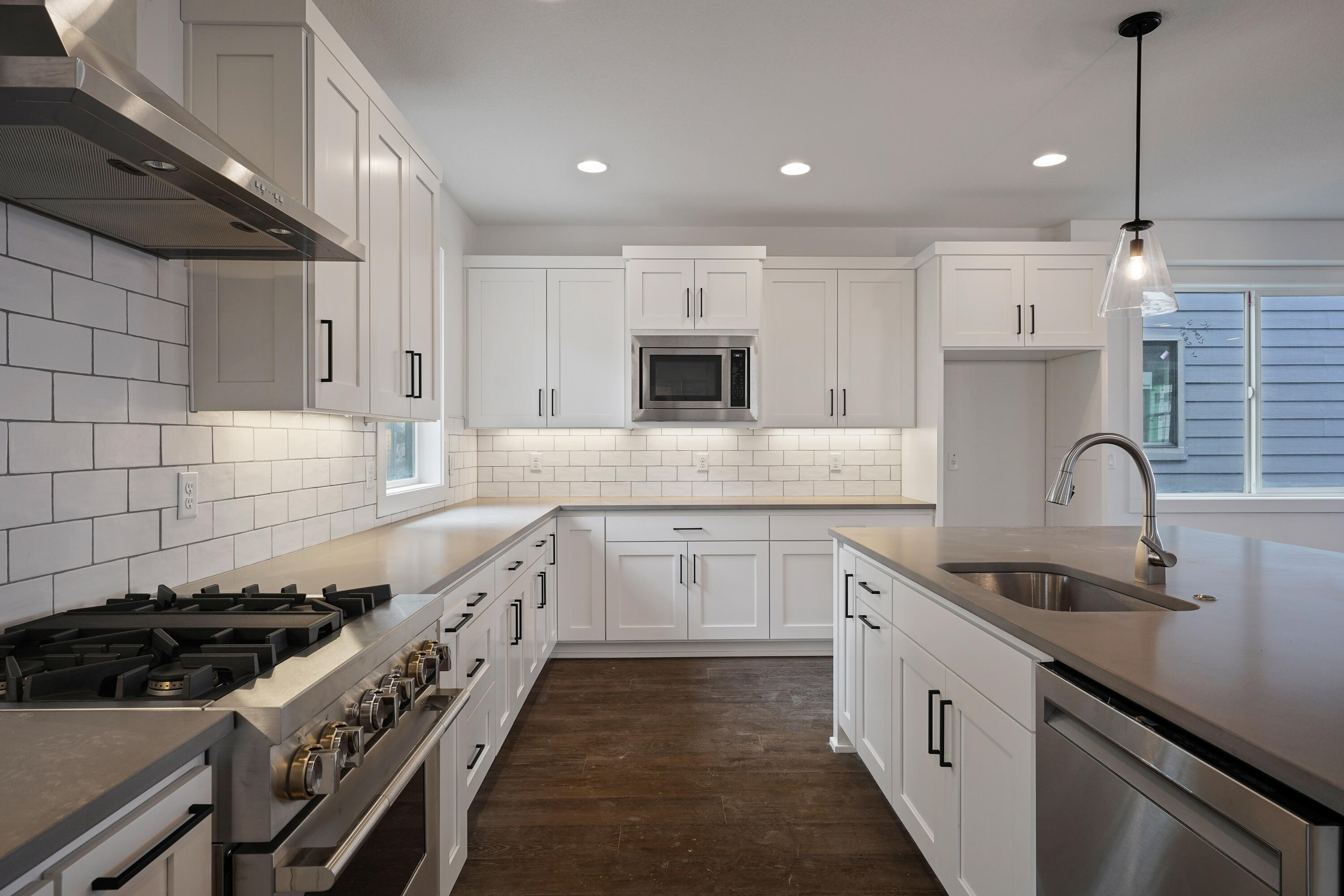 Marken Summit - Residential