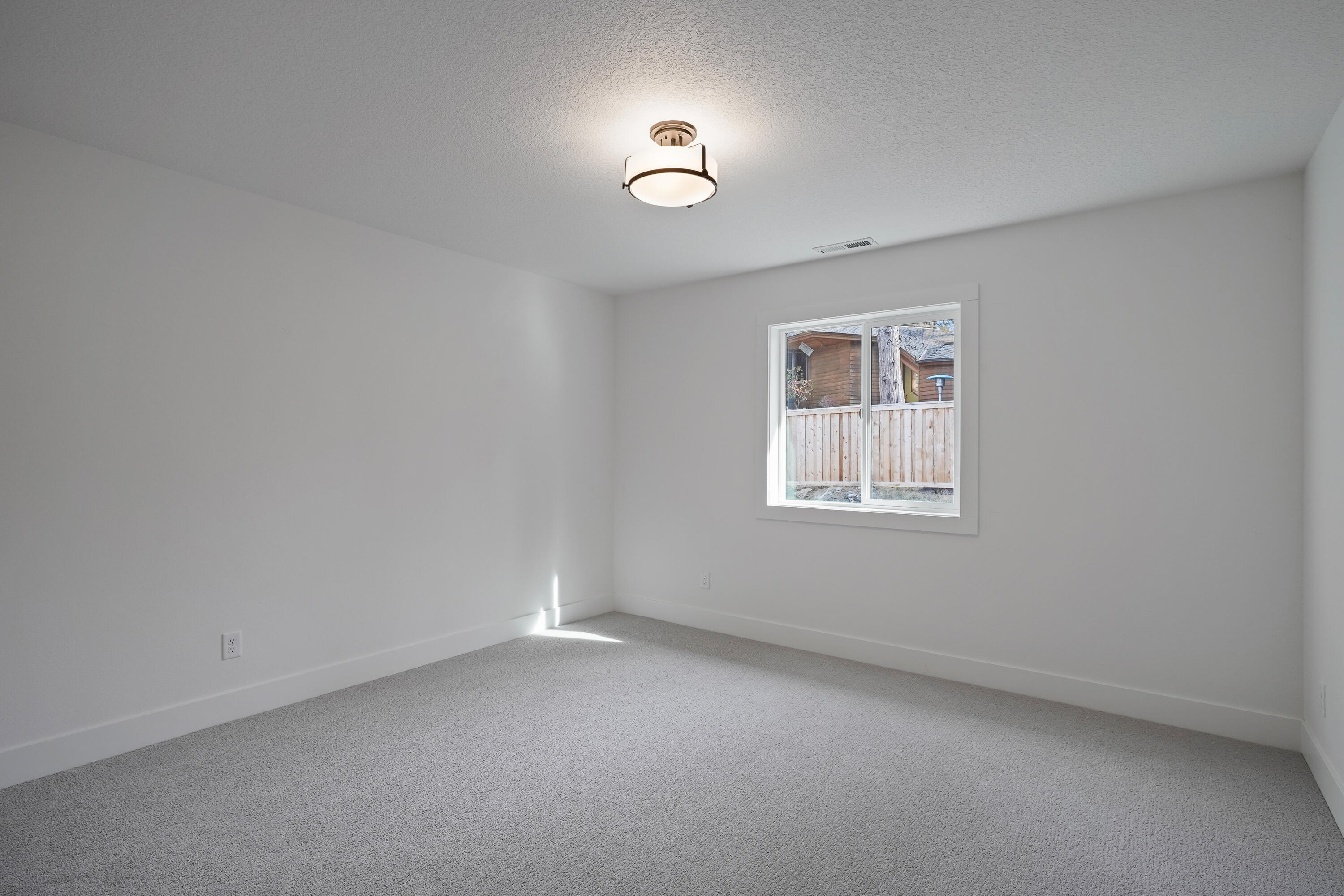 Marken Summit - Residential