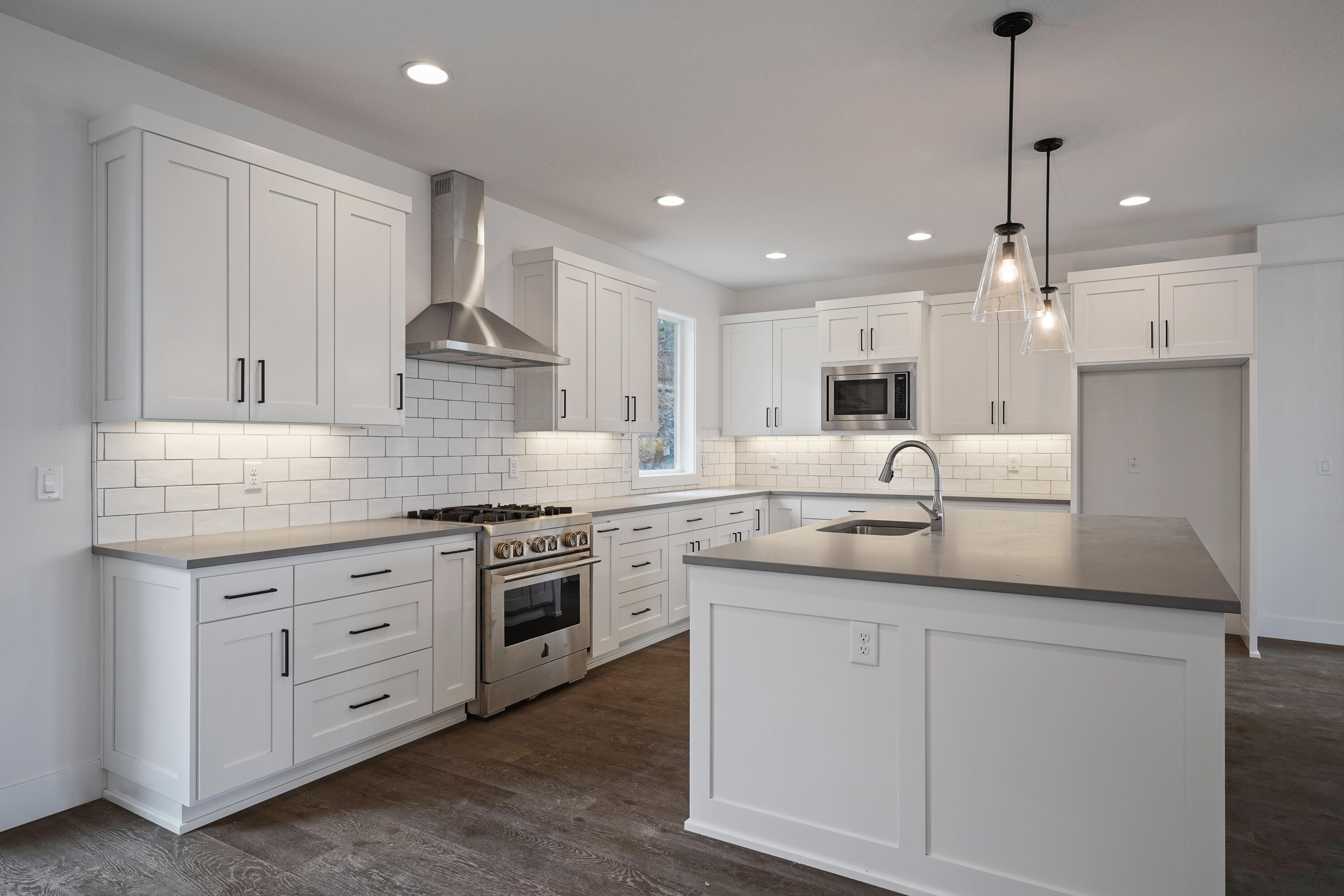 Marken Summit - Residential