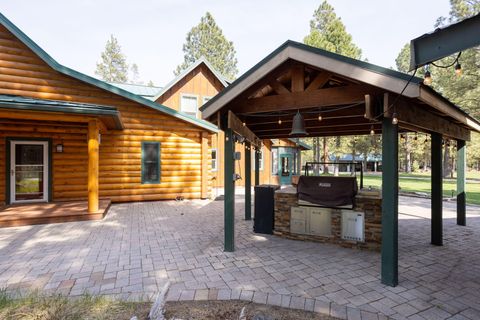 Tiny photo for 15007 Ponderosa Loop, La Pine, OR 97739 (MLS # 220216343)