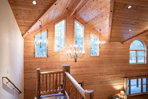 Tiny photo for 15007 Ponderosa Loop, La Pine, OR 97739 (MLS # 220216343)