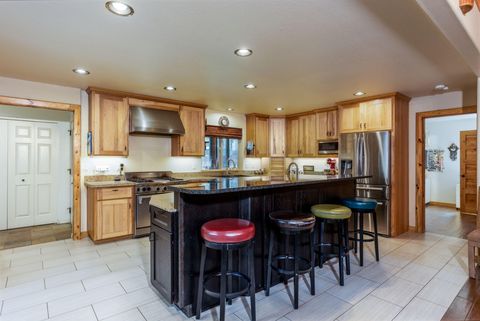 Tiny photo for 15007 Ponderosa Loop, La Pine, OR 97739 (MLS # 220216343)