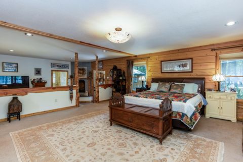 Tiny photo for 15007 Ponderosa Loop, La Pine, OR 97739 (MLS # 220216343)