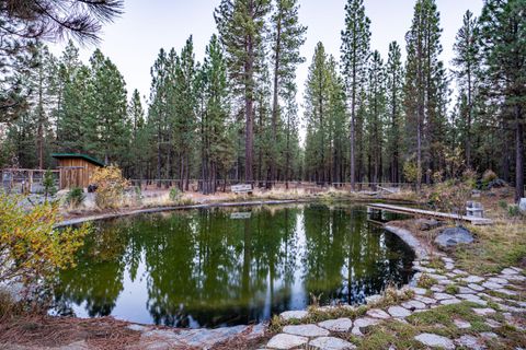 Tiny photo for 15007 Ponderosa Loop, La Pine, OR 97739 (MLS # 220216343)
