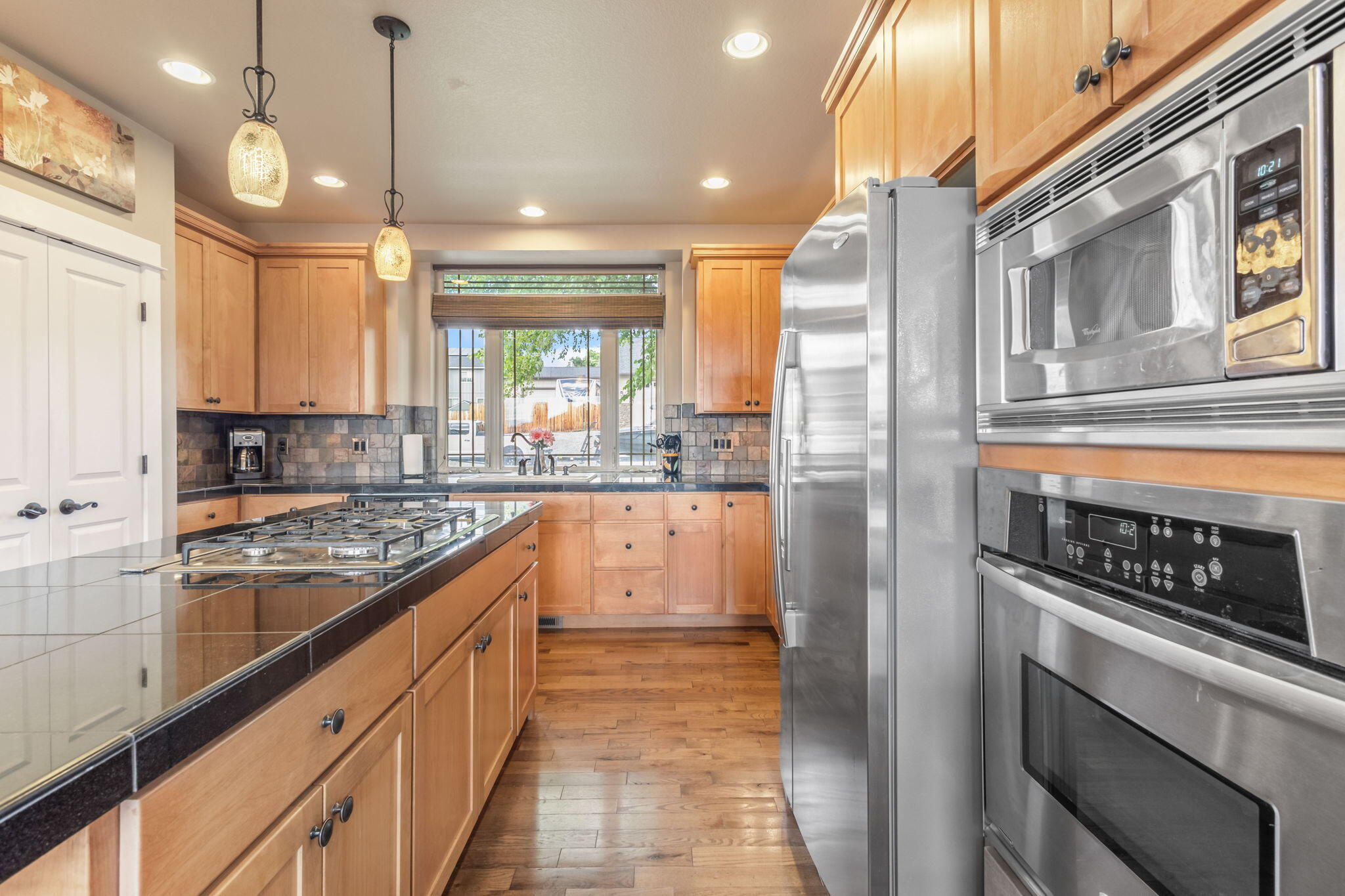 Kian Canyon - Residential