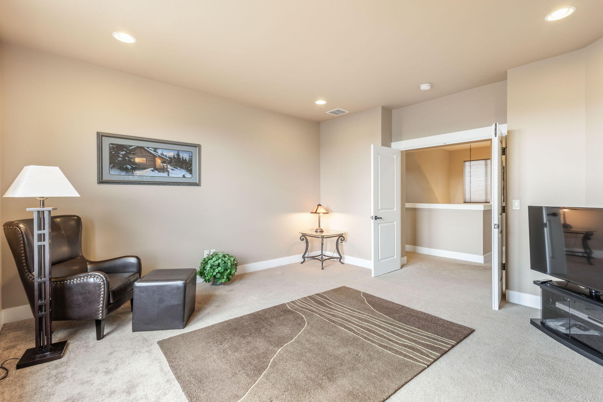 Kian Canyon - Residential