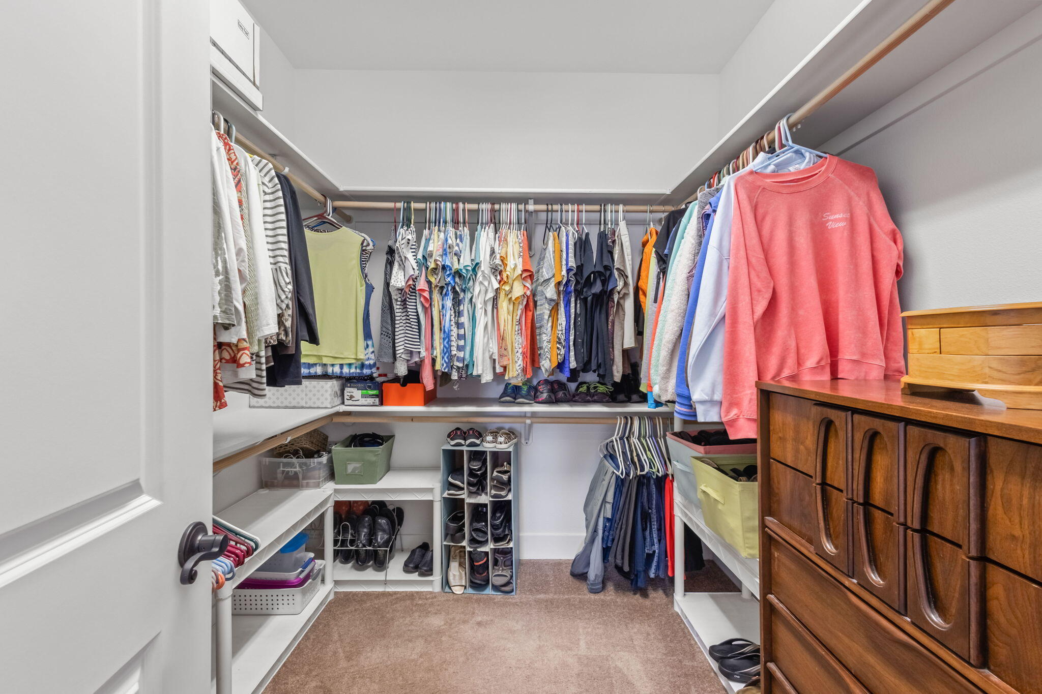 Kian Canyon - Residential