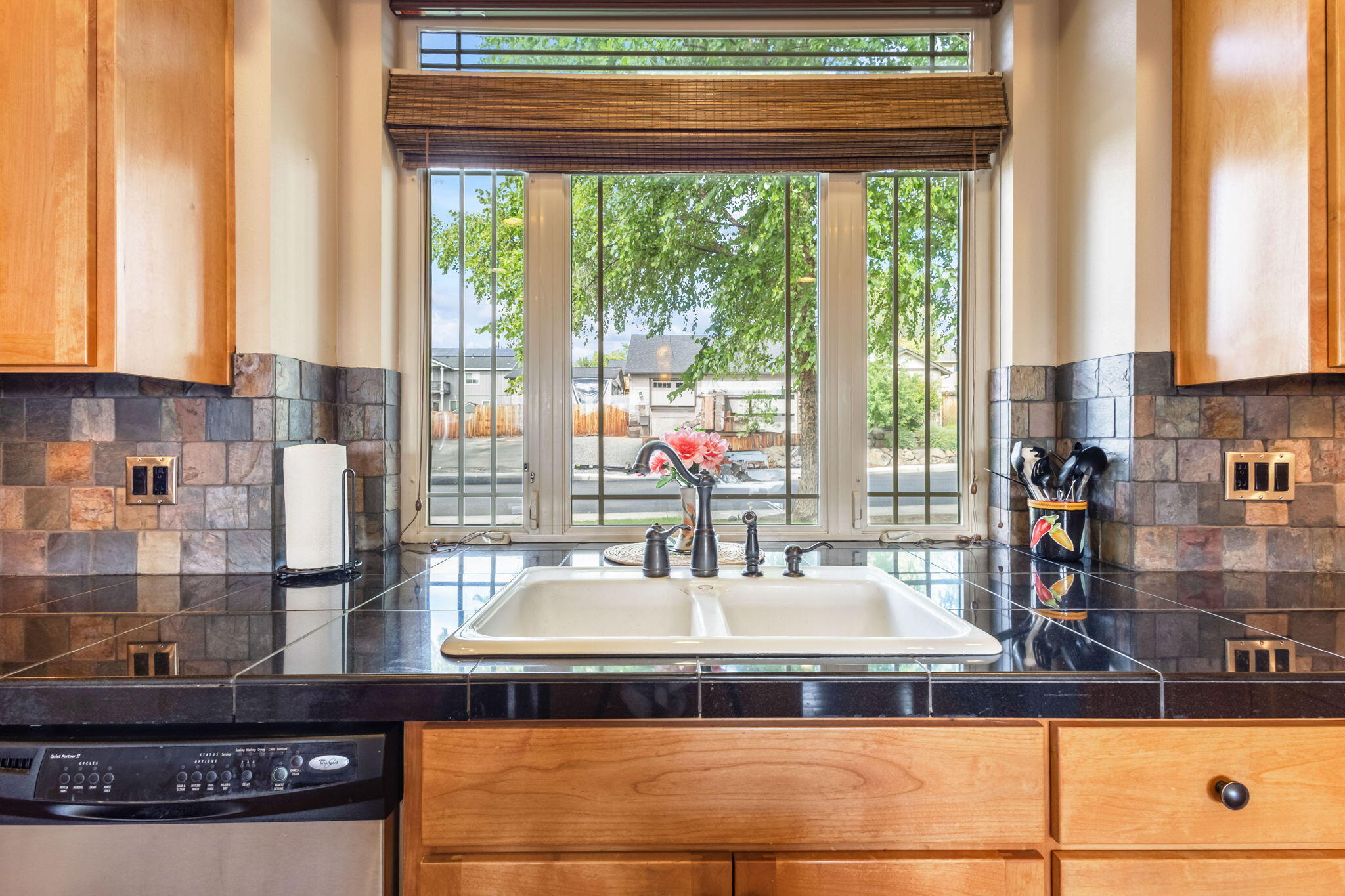 Kian Canyon - Residential