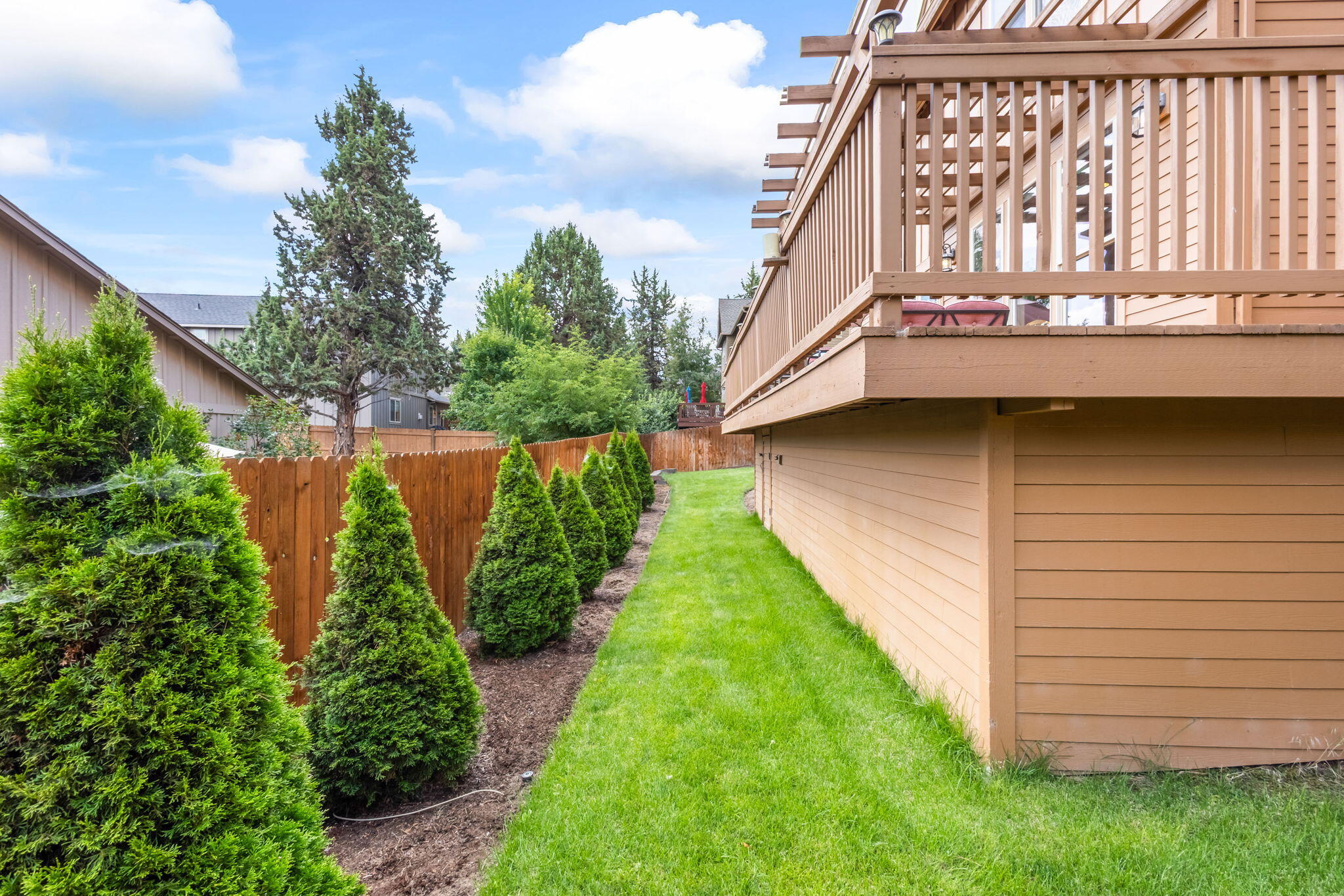 Kian Canyon - Residential