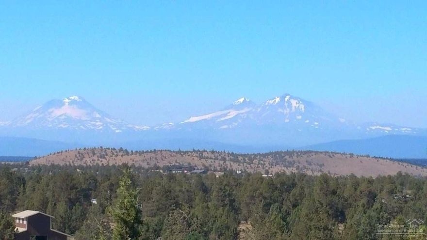 Incredible Cascade mountain views and multiple possible home sites makes this property an ideal location for your dream home. This lot is ready to build, power has been installed and septic feasibility has been approved. This lot is a short distance from paved road and is located near the front of the ranch.