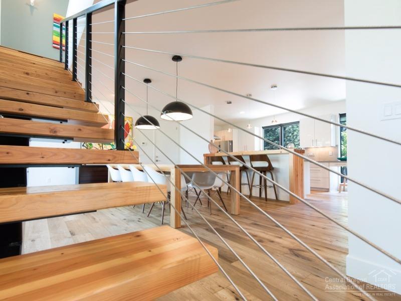 Skyliner Summit - Residential