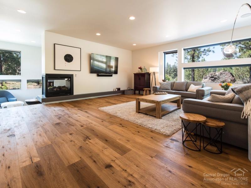 Skyliner Summit - Residential