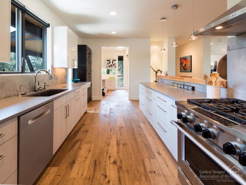 Skyliner Summit - Residential