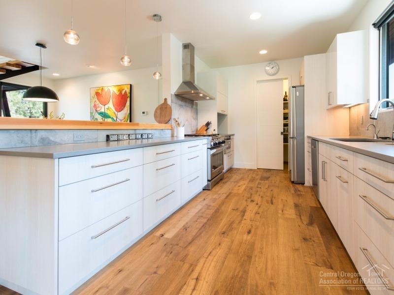 Skyliner Summit - Residential