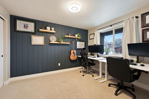 Tiny photo for 20017 Voltera Place, Bend, OR 97702 (MLS # 220214304)