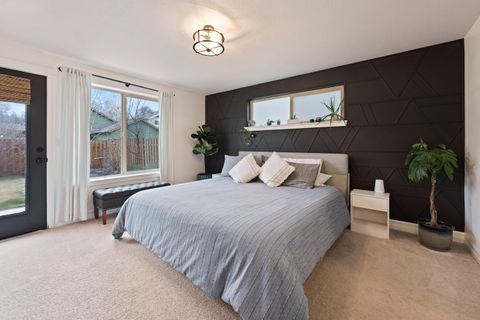 Tiny photo for 20017 Voltera Place, Bend, OR 97702 (MLS # 220214304)