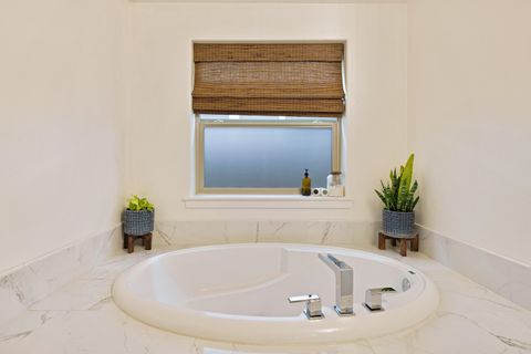 Tiny photo for 20017 Voltera Place, Bend, OR 97702 (MLS # 220214304)