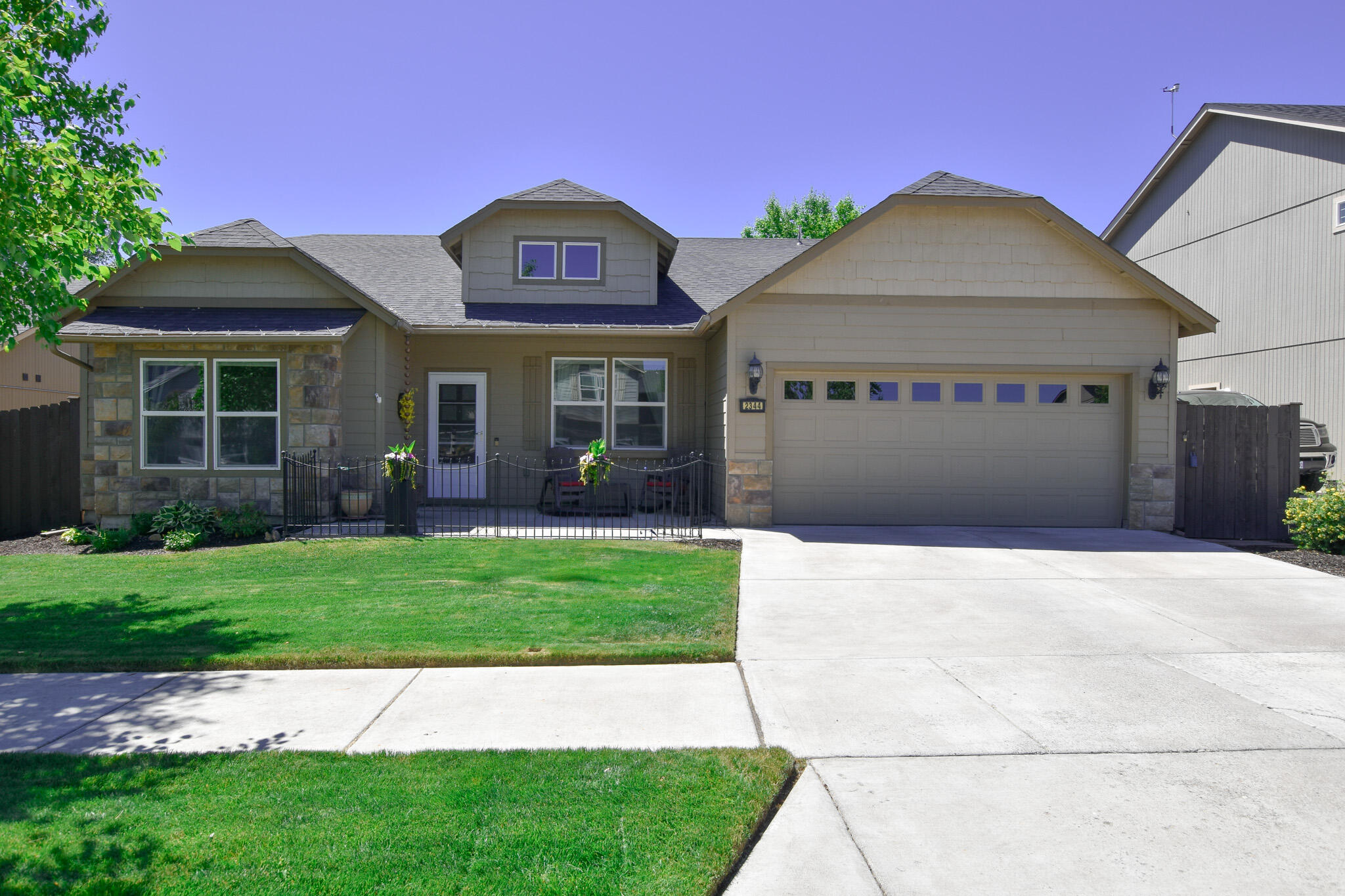 Megan Park - Residential