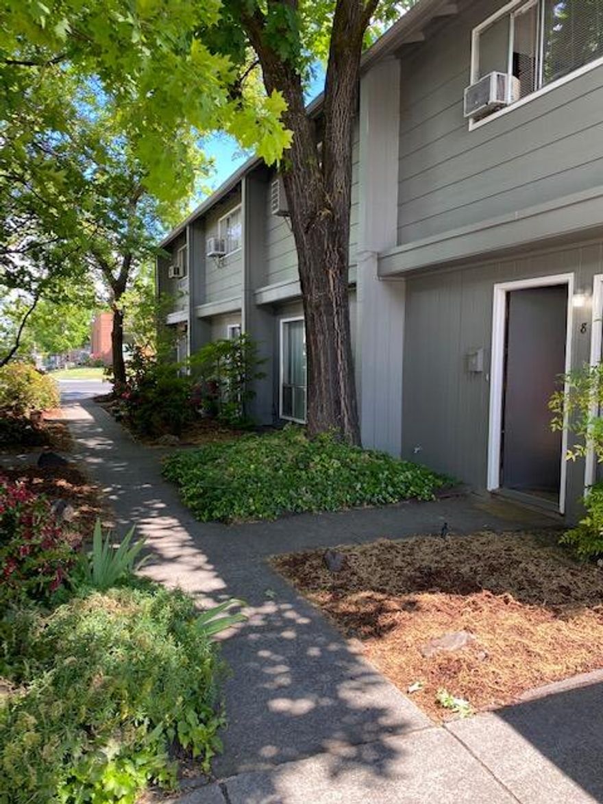 Fantastic investment opportunity!  This well kept 8 unit apartment complex has an excellent location on E. Jackson Street.  Close  proximity to shopping, services, downtown and the Medford Center.  The property has covered parking for each tenant.  Each unit is approximately 768 sq. ft. 2 bedrooms with 1-1/2 bathrooms.  The exterior has been freshly painted in 2021 and is in great shape.  Extremely low historical vacancy rate.  Don't miss this opportunity!  YTD P&L statement on file 2019, 2020.