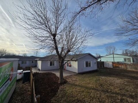 Tiny photo for 2310 W Antler Avenue, Redmond, OR 97756 (MLS # 220212879)