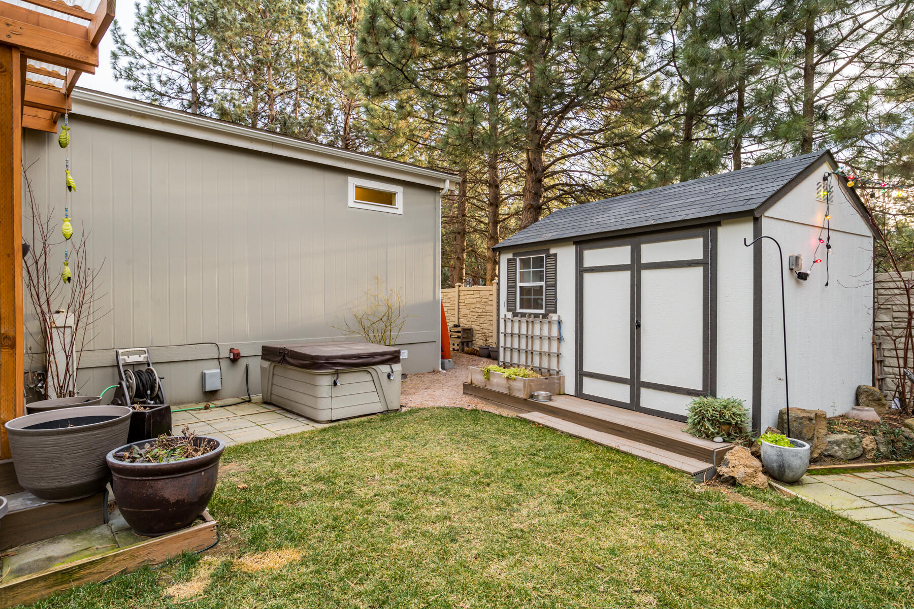 Romaine Village - Residential