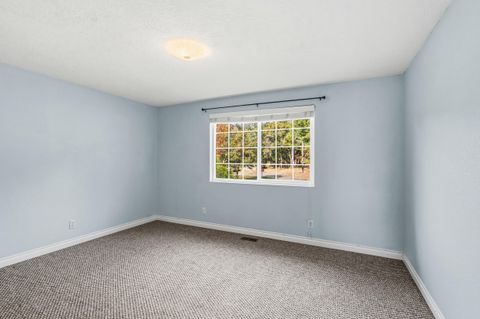 Tiny photo for 348 Ridgewood Drive, Jacksonville, OR 97530 (MLS # 220211186)