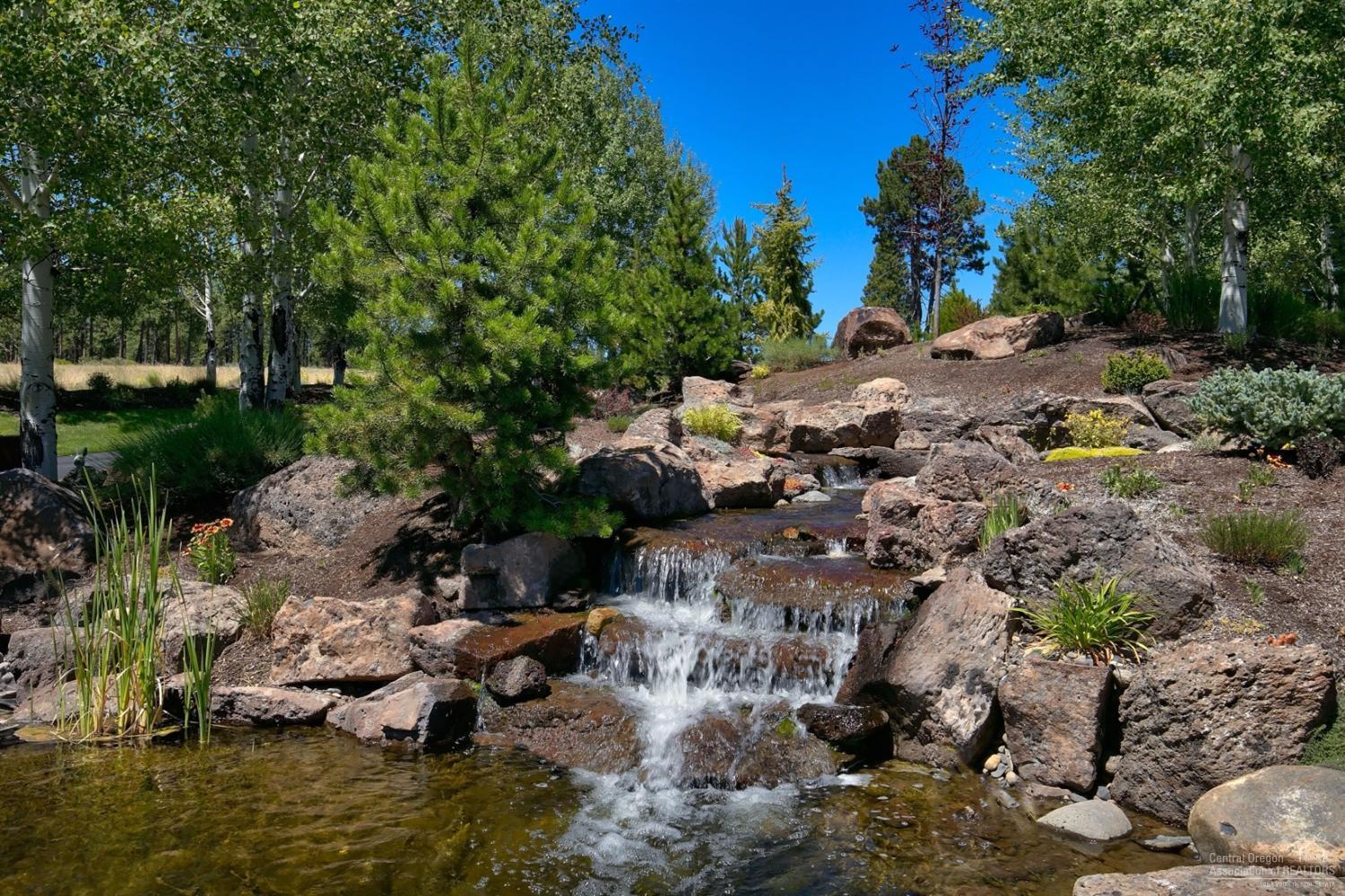 The Highlands at Broken Top - Residential