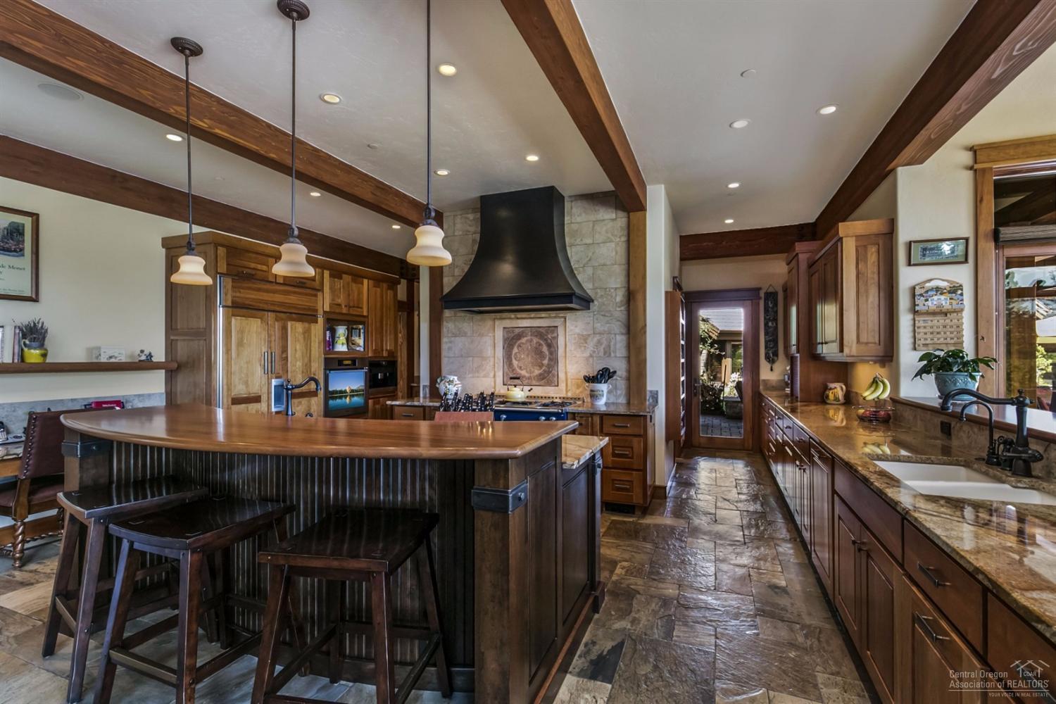 The Highlands at Broken Top - Residential