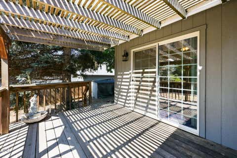 Tiny photo for 1622 NW Spruce Avenue, Redmond, OR 97756 (MLS # 220227359)