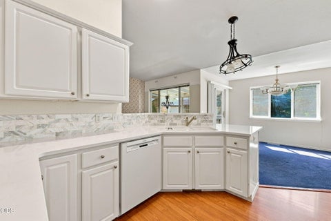 Tiny photo for 1622 NW Spruce Avenue, Redmond, OR 97756 (MLS # 220227359)