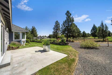 Tiny photo for 4318 SW Tommy Armour Court, Redmond, OR 97756 (MLS # 220226891)