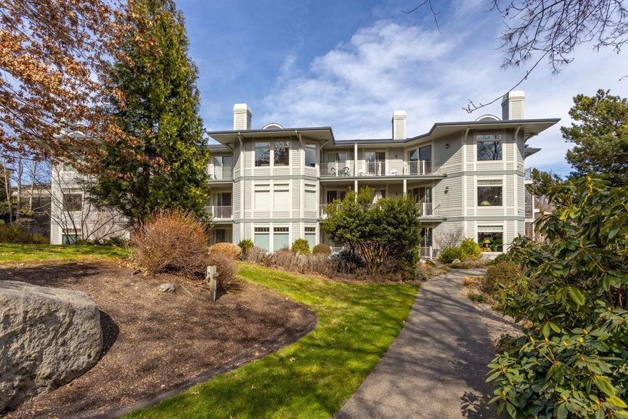 Highly Desirable Creekside, top-floor corner unit located in the lovely Ashland Creek Condominiums. Enjoy the soothing sounds of the creek below & lush green open space. Just a couple blocks to the Ashland Plaza, the Oregon Shakespeare Festival, fine dining, shopping & everything local. Fabulous views of the City and the gorgeous green hills beyond. Open living room with gas fireplace, 9 ft ceilings, two outdoor decks, beautiful light filled rooms with all the ease and utter convenience this special place offers. Spacious master suite w/walk-in closet, jetted tub & dual sinks. Second bedroom/office, sitting room & another full bath. Current owner remodeled & lightened the interior with new paint, carpeting and custom window treatments. Elevator & secure parking garage with dedicated space. This is definitely the one!