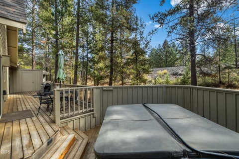 Tiny photo for 18151 Timber Lane, Sunriver, OR 97707 (MLS # 220229904)