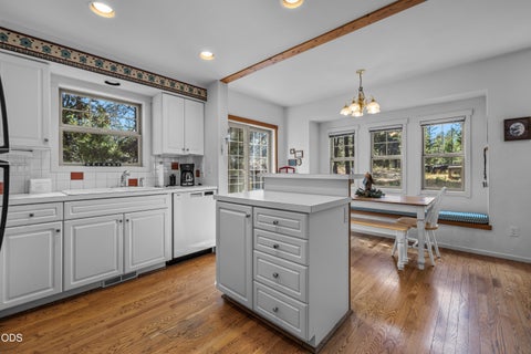 Tiny photo for 18151 Timber Lane, Sunriver, OR 97707 (MLS # 220229904)