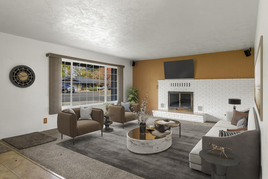 El Reina Subdivision - Residential