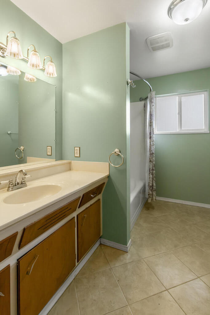 El Reina Subdivision - Residential