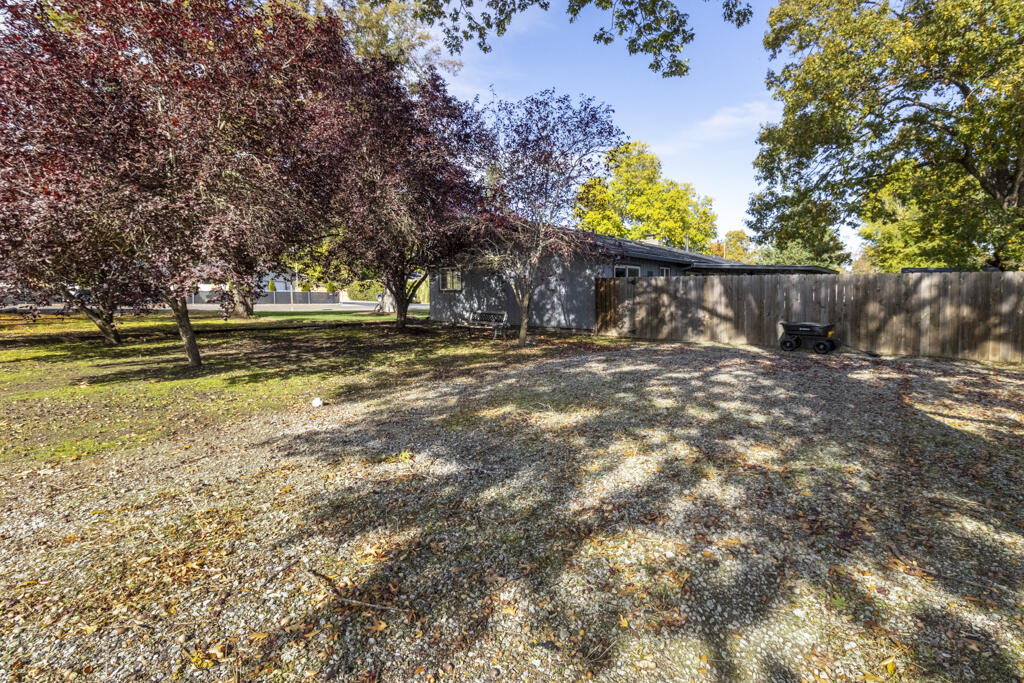 El Reina Subdivision - Residential