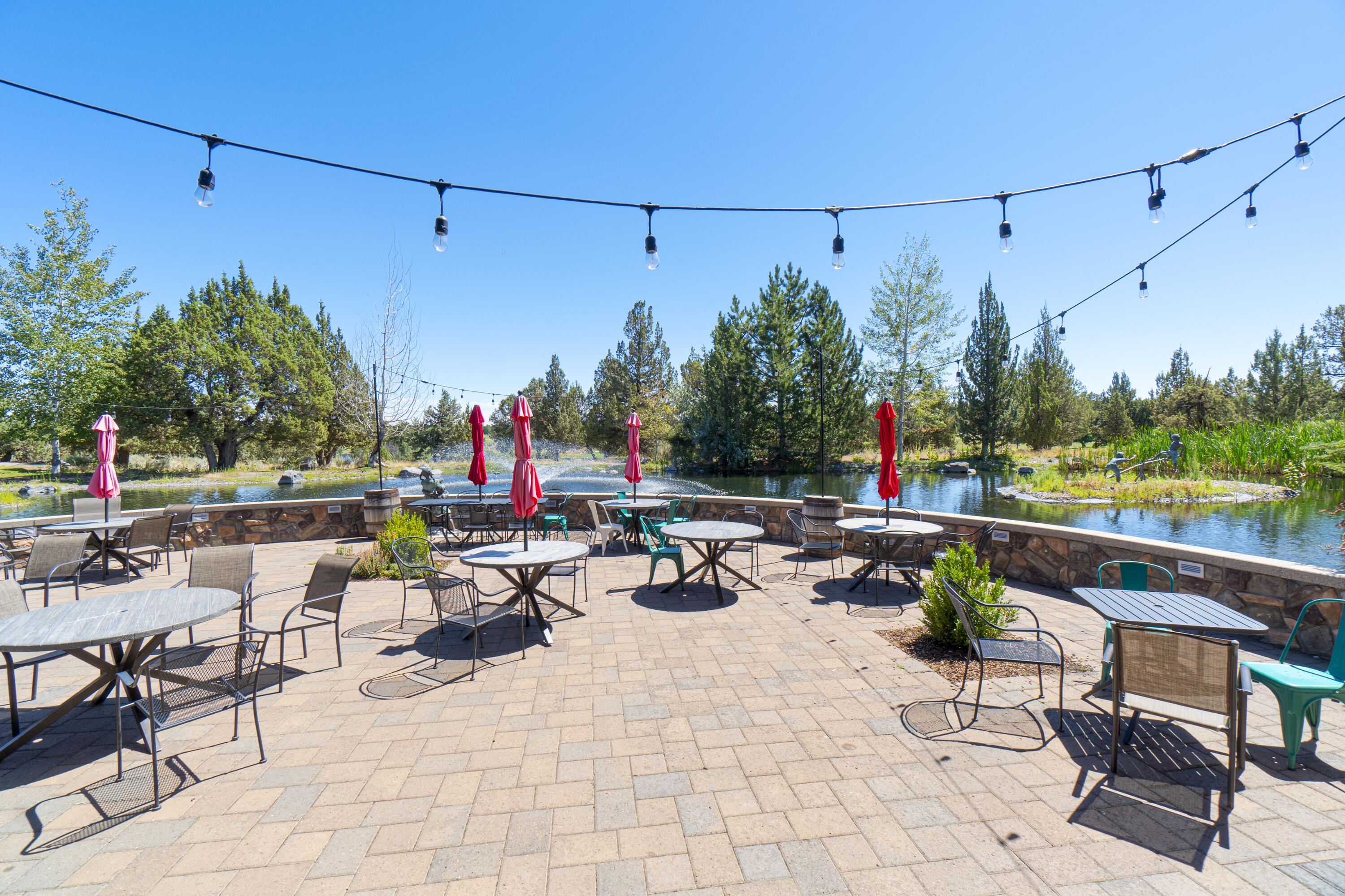 Eagle Crest - Residential