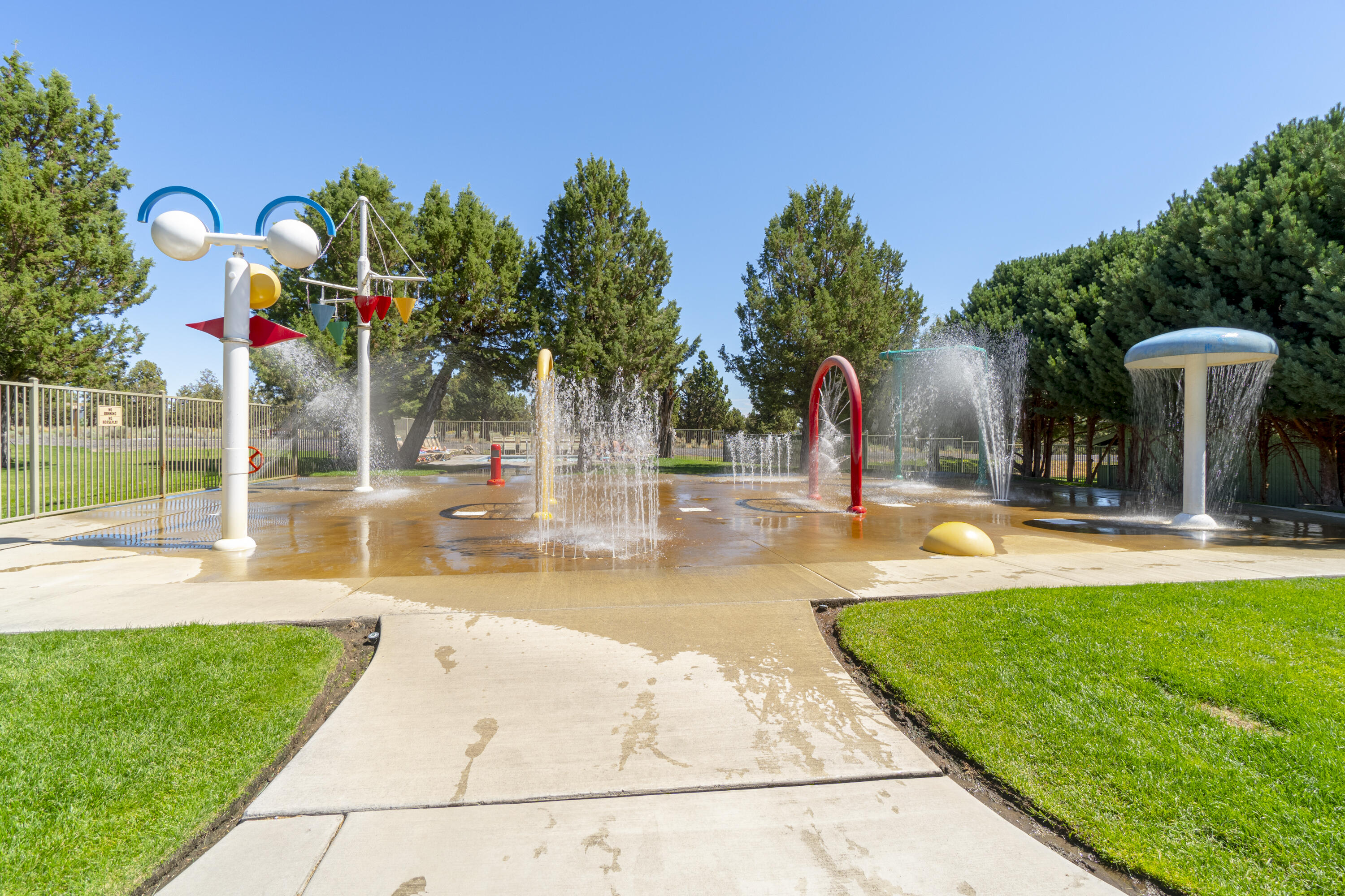 Eagle Crest - Residential