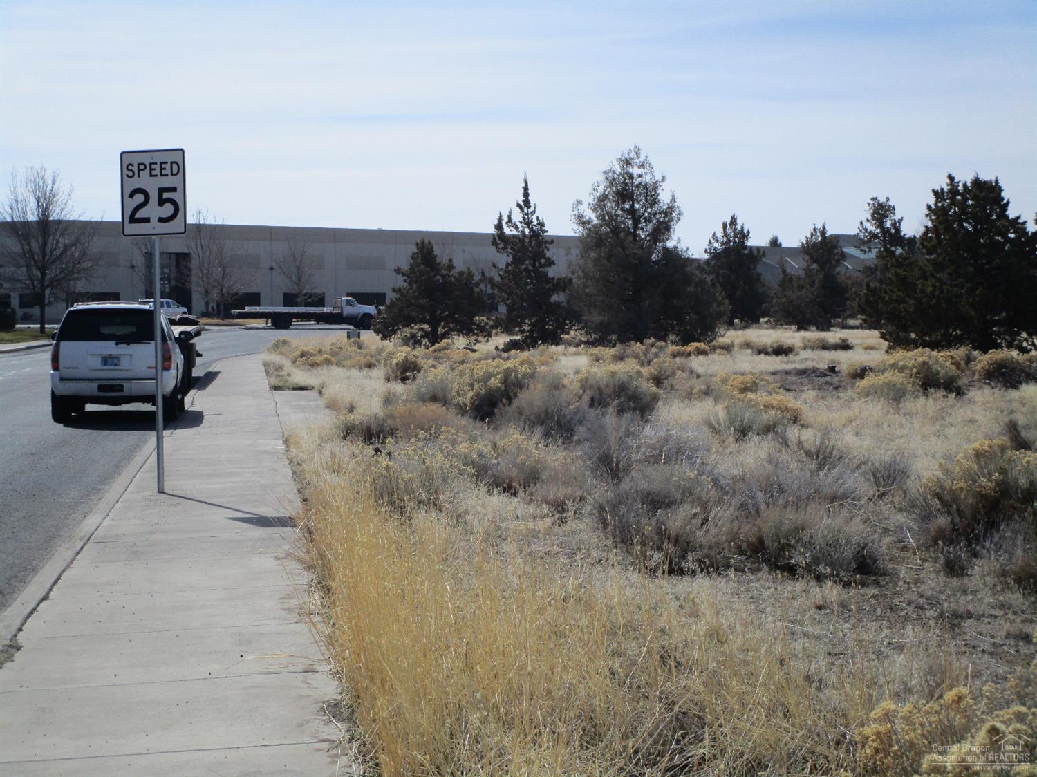 Airport Business Cen - Commercial Sale