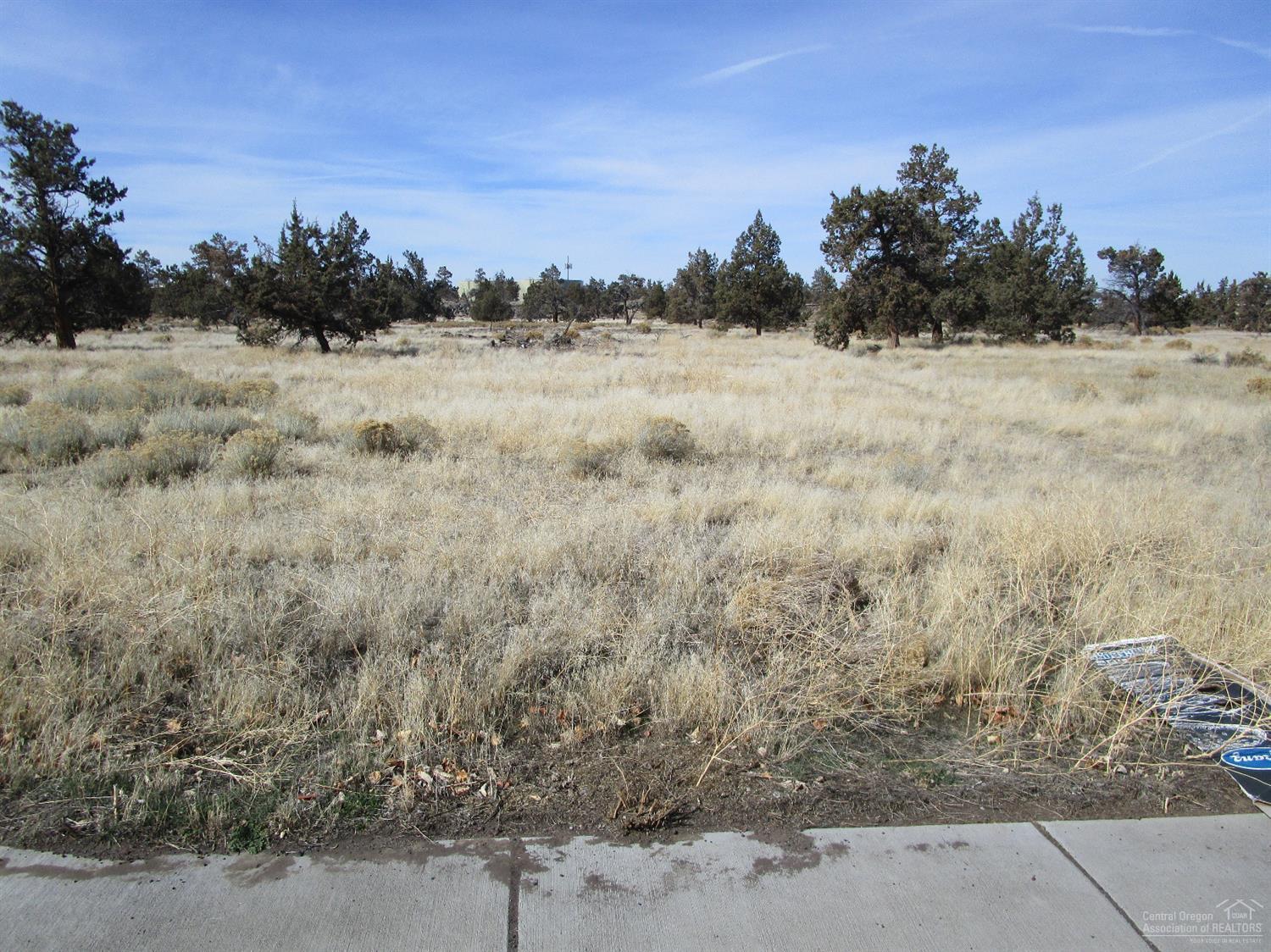 Airport Business Cen - Commercial Sale