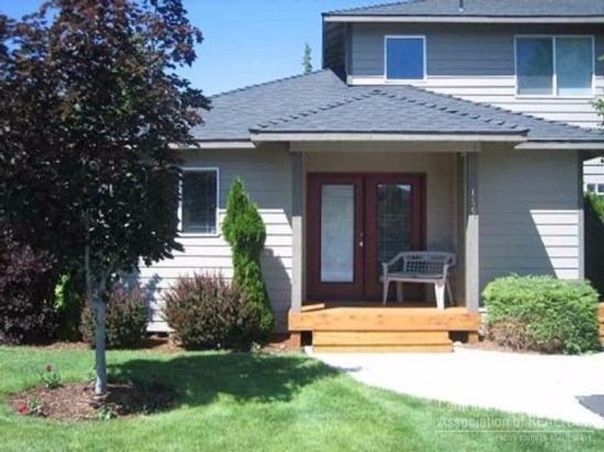 Great 3 Bedroom 2.5 Bath Forest Green Townhome on the Golf Course. Turn-Key Furnished. Great Rental History. Master on Main Level. Master Bath has jetted tub, Split vanity. Lots of Storage. Enjoy Eagle Crest at its finest. Amenities 3 Golf Courses, 3 Sports Centers with work out facilities at each one, Indoor/Outdoor Swimming, Tennis, Basketball, Pickleball. Miles of Bike and Walking Paths. On the Deschutes River. Breathtaking!