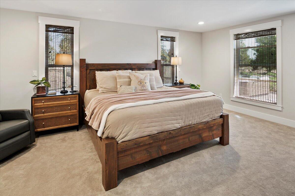 Tetherow Crossing - Residential