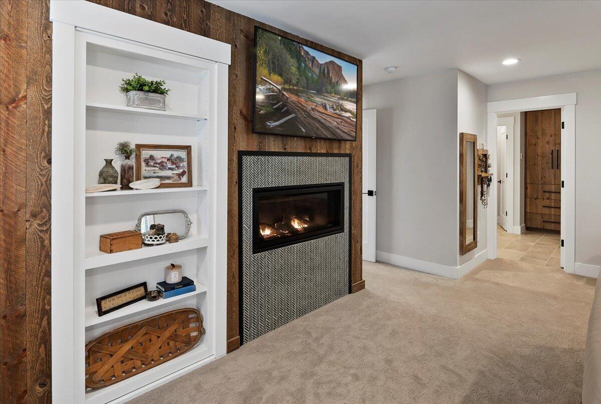 Tetherow Crossing - Residential