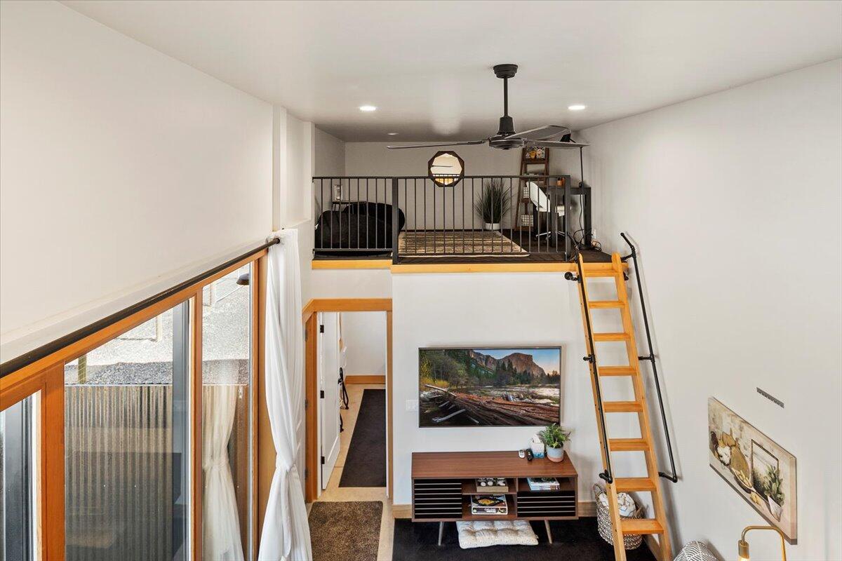 Tetherow Crossing - Residential