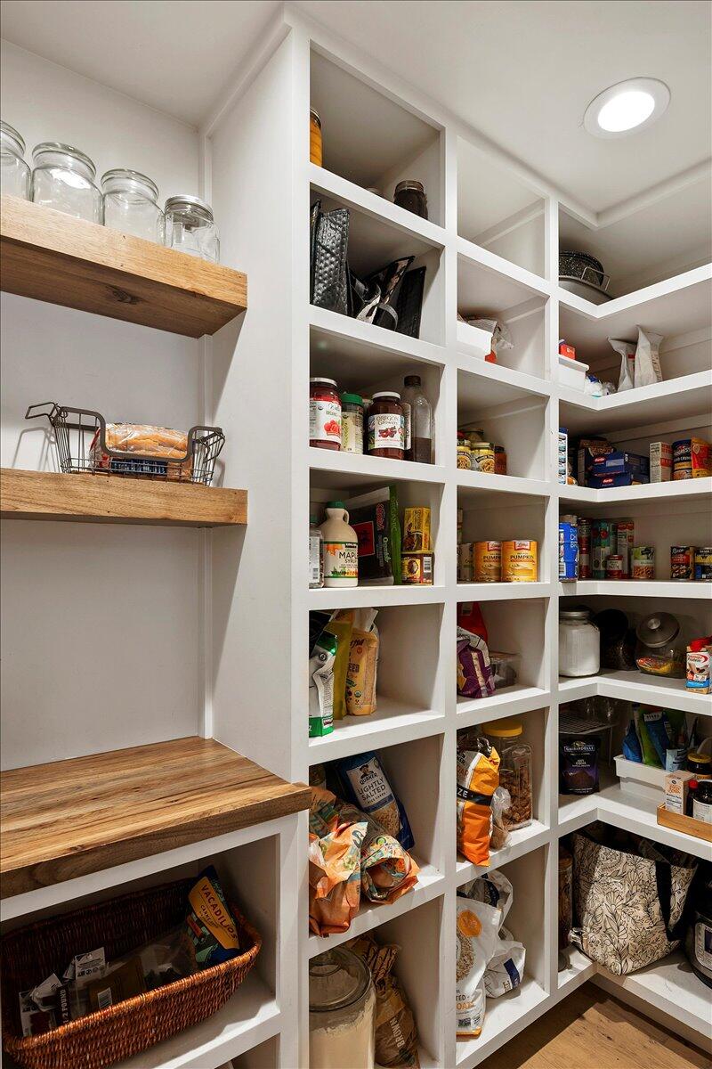 Tetherow Crossing - Residential